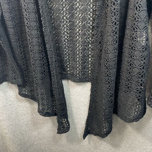 Liz Lange Black Crochet Open Front Cardigan Lightweight Sweater Medium - Picture 8 of 9